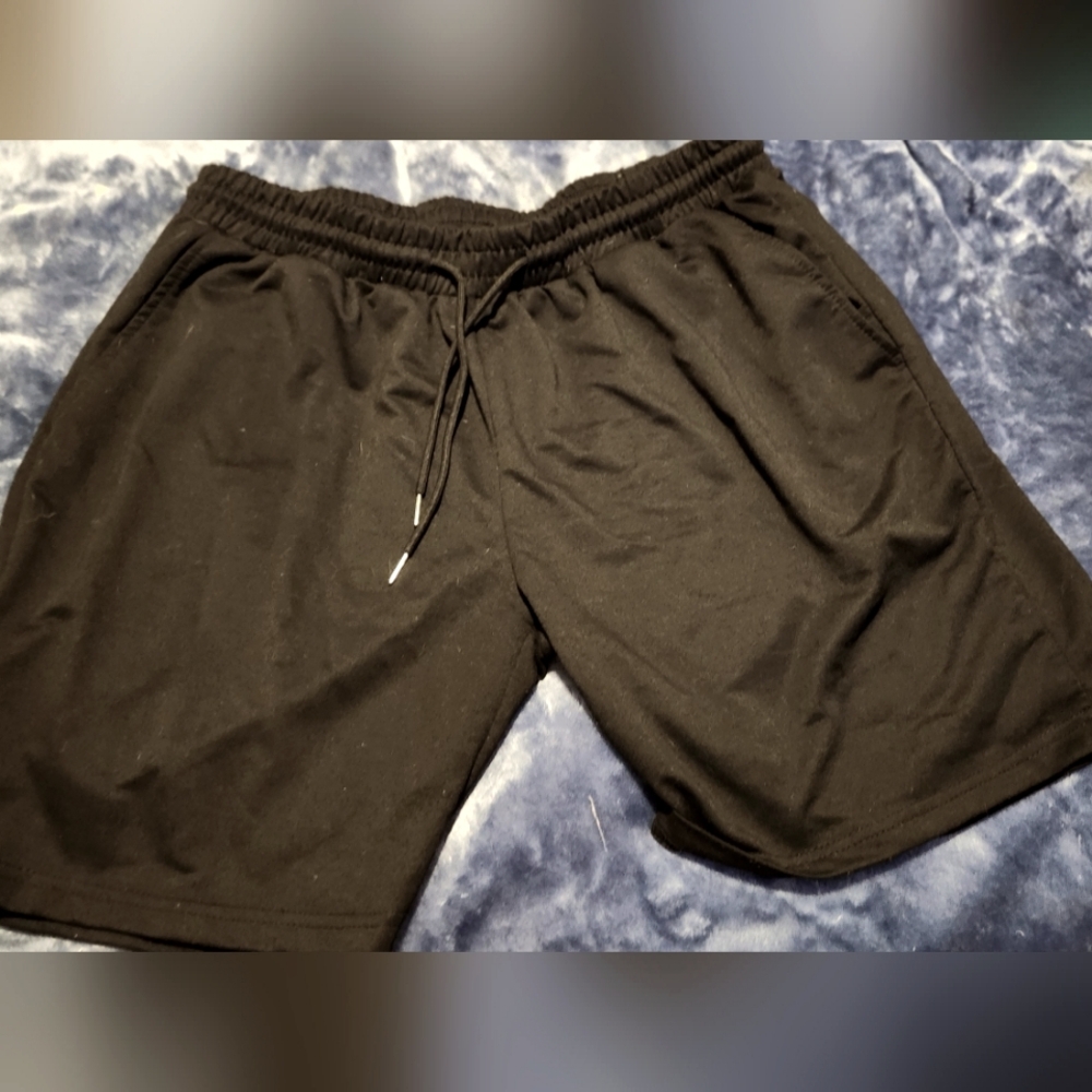 Black sweatshorts